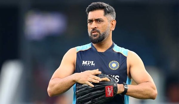 MS Dhoni