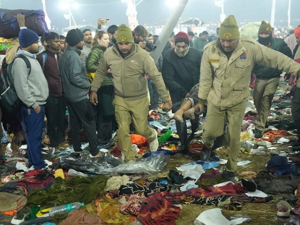 महाकुंभ भगदड़ में कई लोगों की मौत, PM Modi ने जताया शोक