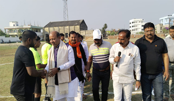 फुटबॉल प्रतियोगिता के पांचवें दिन मैच में बेगूसराय ने 2-0 से जीत दर्ज की