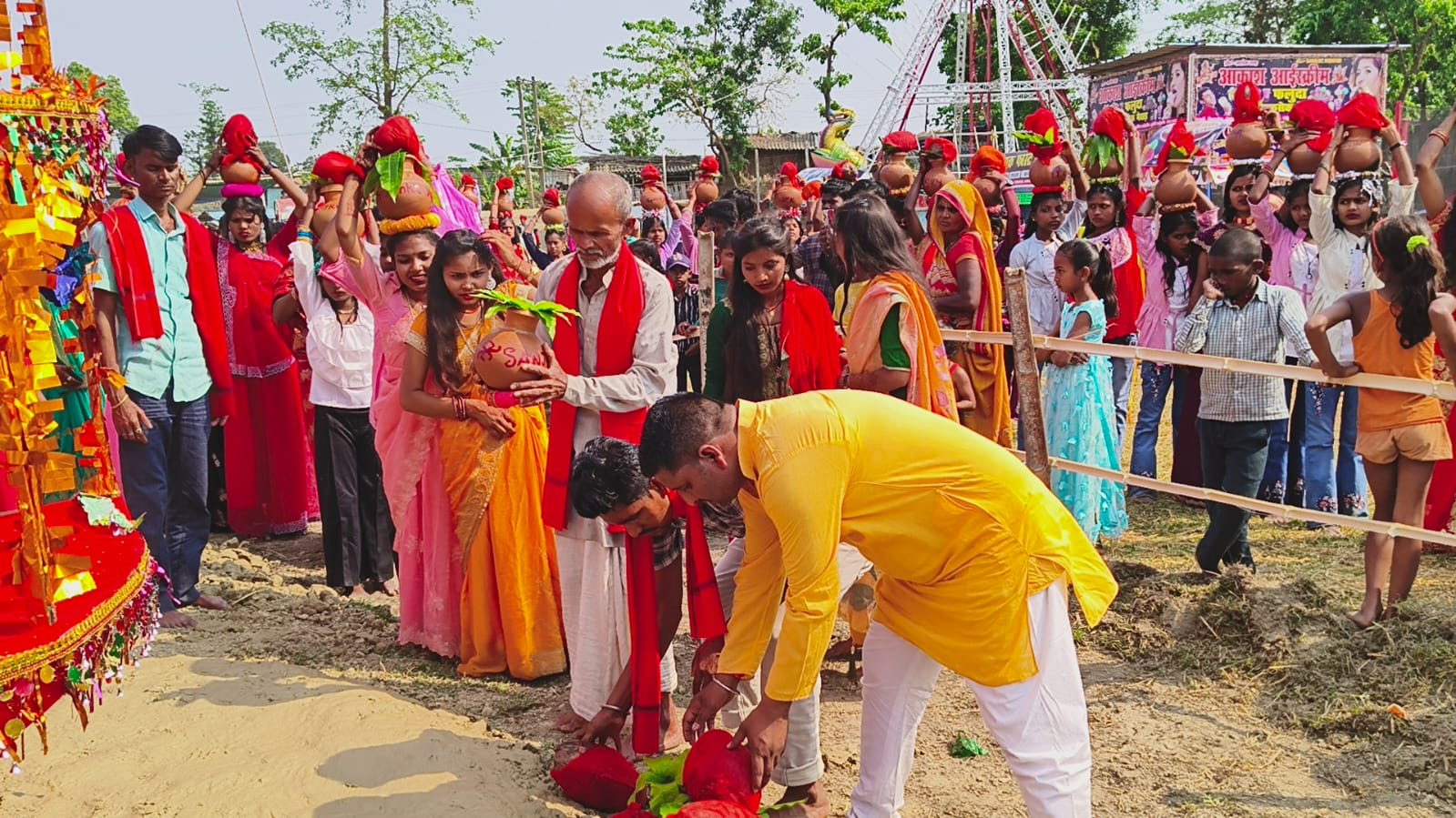 मढ़िया में सात दिवसीय श्री महावीरी झंडा महोत्सव का शुभारंभ