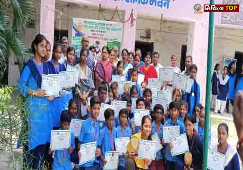 शिवगंगा बालिका विद्यालय में संकुल स्तरीय खेल प्रतियोगिता का हुआ आयोजन