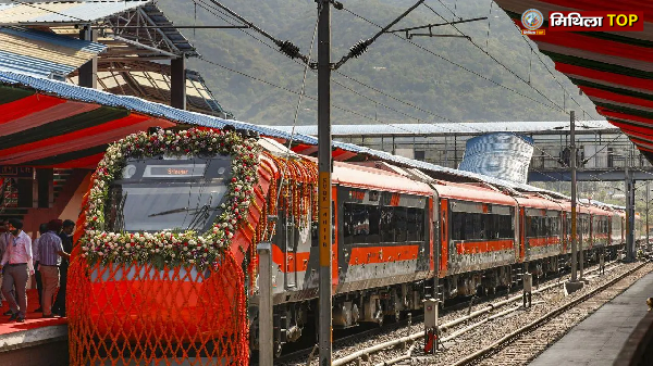 “जम्मू - कश्मीर को मिली पहली वन्दे भारत एक्सप्रेस ,श्रीनगर - कटरा यात्रा अब सिर्फ़ 3 घंटे में”