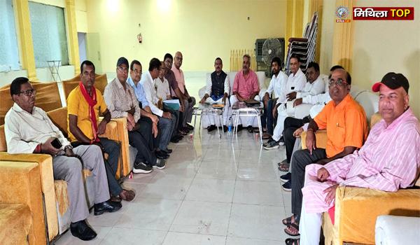 भाषा को विवाद में लाने वाले जयचंद से सचेत रहे सरकार: कैलाश यादव