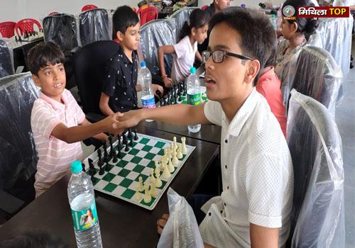 स्थानीय वाटसन उच्च विद्यालय में जिला स्तरीय शतरंज प्रतियोगिता का आयोजन