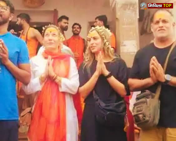 Shravani Mela - ऑस्ट्रेलिया से बाबाधाम पहुंची शिव भक्ति , विदेशी श्रद्धालुओं ने किया जल अर्पण