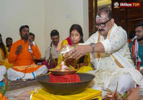 भक्तों की मनोकामना पूरी करते हैं भगवान भोलेनाथ: मिथिलेश ठाकुर