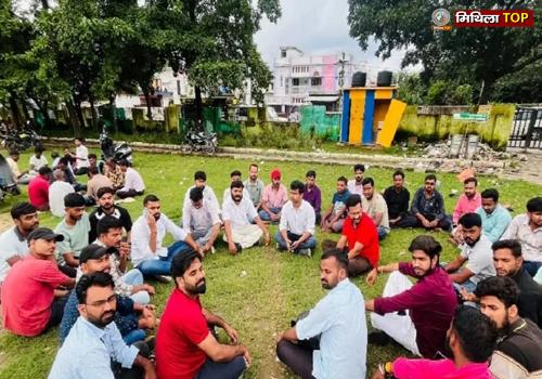 JTET अभ्यर्थियों का फूटा गुस्सा, 9 साल से परीक्षा नहीं होने पर विधानसभा मार्च