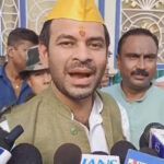 तेज प्रताप यादव ने तेजस्वी को मुख्यमंत्री बनने का दिया आशीर्वाद