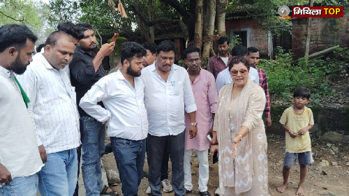 Jharkhand News: सांसद मद से बन रही सड़क में भ्रष्टाचार का आरोप, झामुमो ने की उच्चस्तरीय जांच की मांग