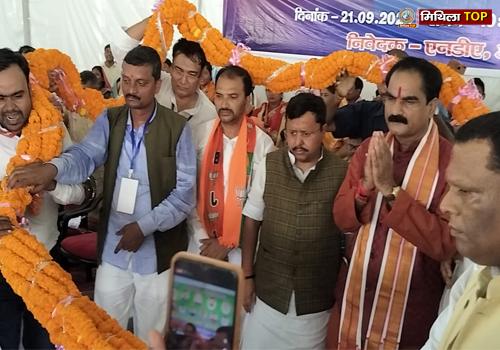अलीनगर विधानसभा क्षेत्र में ऐतिहासिक कार्यकर्ता सम्मेलन