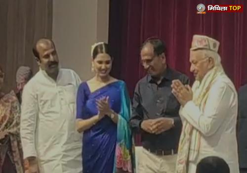 दरभंगा की बेटी कवयित्री डॉ. त्रिस्या श्री ने राष्ट्रीय पटल पर बनाई अलग पहचान