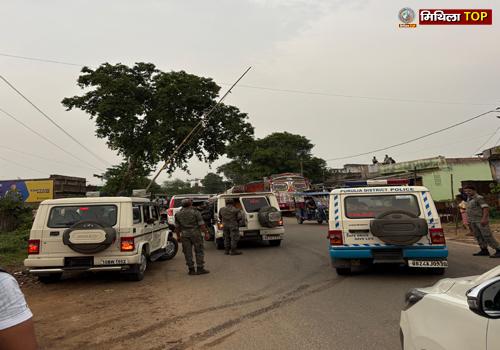 बंगाल पुलिस ने आजसू पार्टी के केंद्रीय अध्यक्ष सुदेश महतो को कोटशिला जाने से रोका