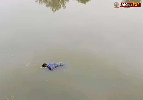 बेनीपुर में तालाब से अज्ञात शव बरामद, इलाके में सनसनी