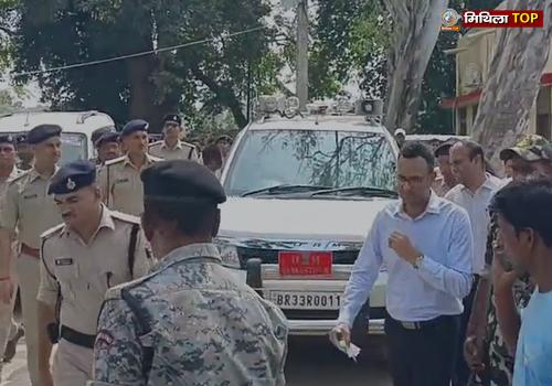 रोसरा यू. आर. कॉलेज परिसर स्थित डिस्पैच सेंटर का जिलाधिकारी ने किया निरीक्षण