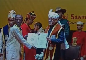 BBMKU के दूसरे दीक्षांत समारोह में राज्यपाल ने मेधावी छात्रों को दी डिग्रियां