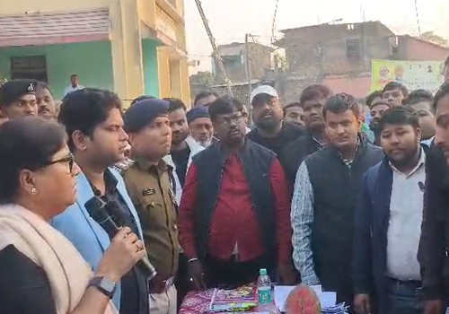 धमदाहा में ‘सरकार आपके द्वार’, 815 शिकायतें दर्ज, अवैध वसूली पर मंत्री लेसी सिंह का सख्त रुख