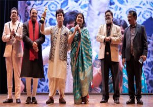 2nd Uttarakhandi Film Award 2025: हिमालयन कल्चरल सेंटर में चमका उत्तराखंडी सिनेमा, 26 कैटेगरी में हुए सम्मान