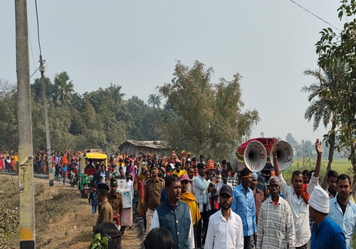 अलीनगर और सिंघवाड़ा में सरस्वती पूजा हर्षोल्लास के साथ संपन्न, प्रशासन रहा मुस्तैद