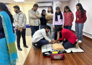 एम्स पटना ने एमिटी यूनिवर्सिटी में दिया बेसिक लाइफ सपोर्ट प्रशिक्षण