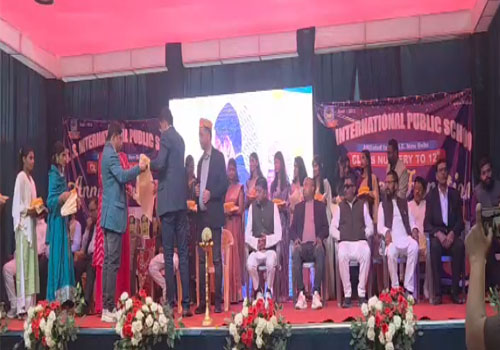 दरभंगा में एस एस इंटरनेशनल पब्लिक स्कूल में धूमधाम से मना सालाना जलसा