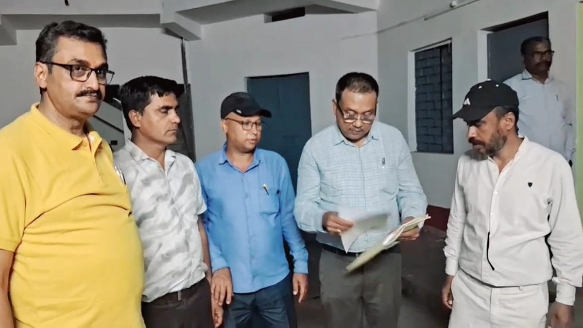 Patna vigilance raid: BRC में रिश्वत लेते पकड़ा गया रिसोर्स टीचर, BEO भी आरोपी