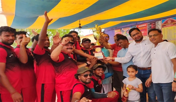 दरभंगा रेडियो को हराकर, प्रभात खबर बना 19वां मीडिया कप का चैंपियन