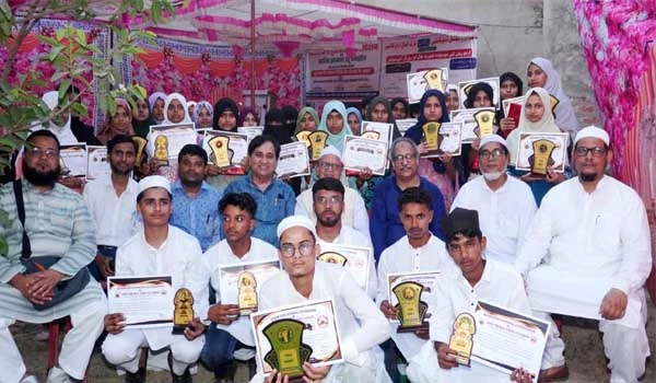 दरभंगा में डॉ. शकील अहमद ने कहा शिक्षा से ही बेहतर समाज का होगा निर्माण