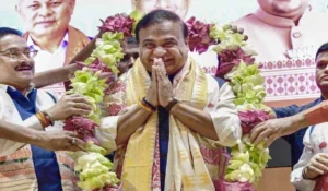 हिमंता बिस्वा सरमा ने ली असम के मुख्यमंत्री पद की शपथ