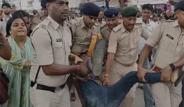 TRE-4 Vacancy को लेकर पटना में हंगामा, छात्रों ने सरकार को घेरा