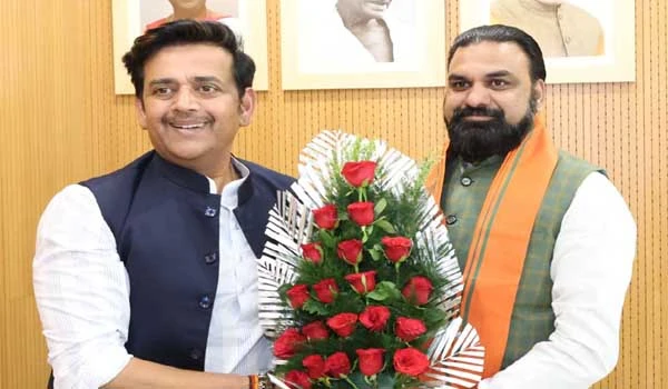 Bihar Politics: पटना में रवि किशन ने CM सम्राट चौधरी से की मुलाकात