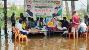 Darbhanga Waterlogging: RJD leader on hunger strike over waterlogging in Darbhanga.