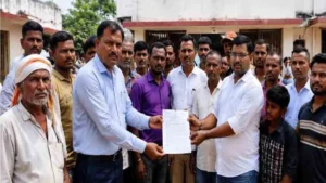 Darbhanga Electricity Crisis: People of Jale are suffering from power cuts and low voltage.