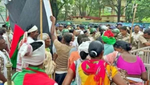 Jharkhand Andolankari News: Agitators protest in Ranchi; attempt to march to the Chief Minister's residence.