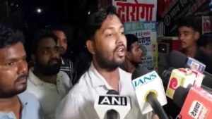 Khan Sir News: Khan Sir reaches Patna Civil Court, files anticipatory bail plea