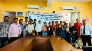 Rajgir College News: Students at Rajgir College received training in health and fitness.