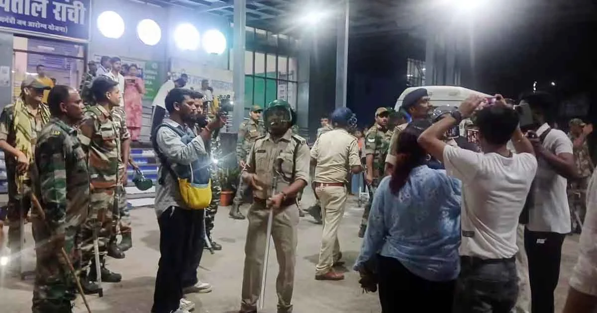 JPSC JSSC Reform Manch: मुख्यमंत्री का पुतला छीनने पर मचा हंगामा, पुलिस-छात्र भिड़े