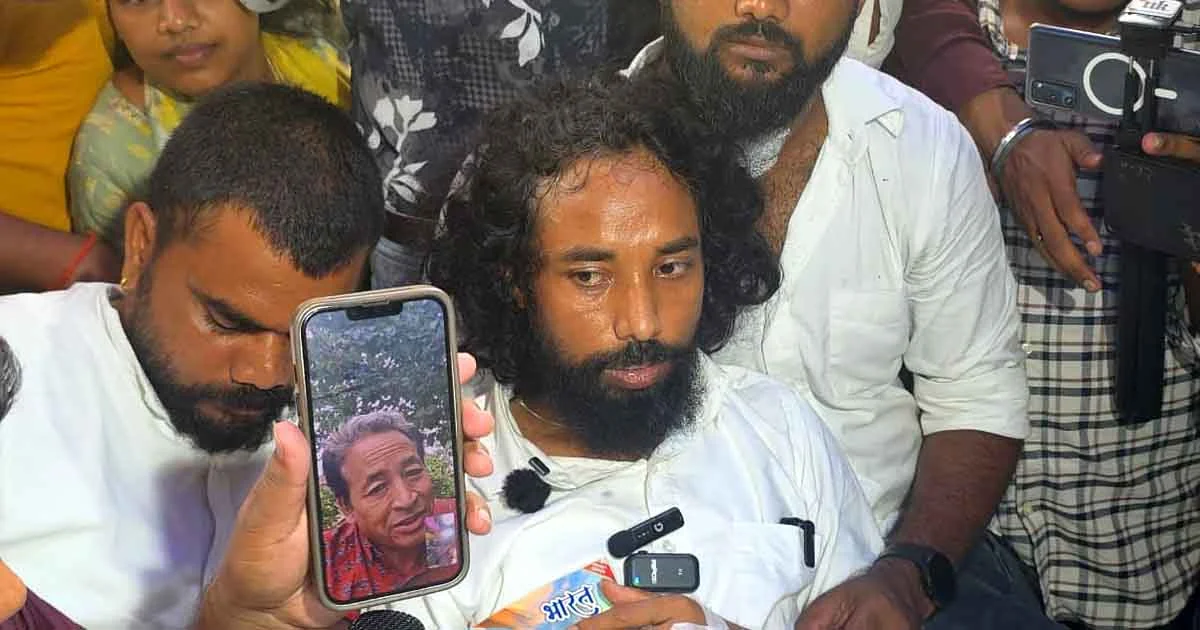 Students Protest: Devendra Mahto ends fast following Sonam Wangchuk's appeal.
