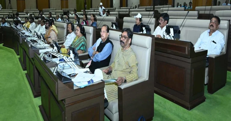 Supplementary Budget: JPSC पर विपक्ष का हंगामा, सरकार ने पेश किया 8,399 करोड़ का अनुपूरक बजट