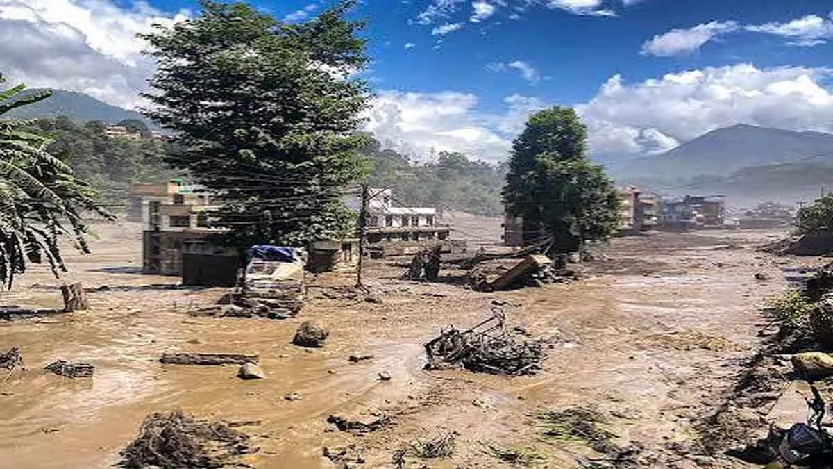 Nepal Flood News: नेपाल बाढ़ में 626 मौतें, हजारों लापता, भारत ने भेजी राहत सामग्री